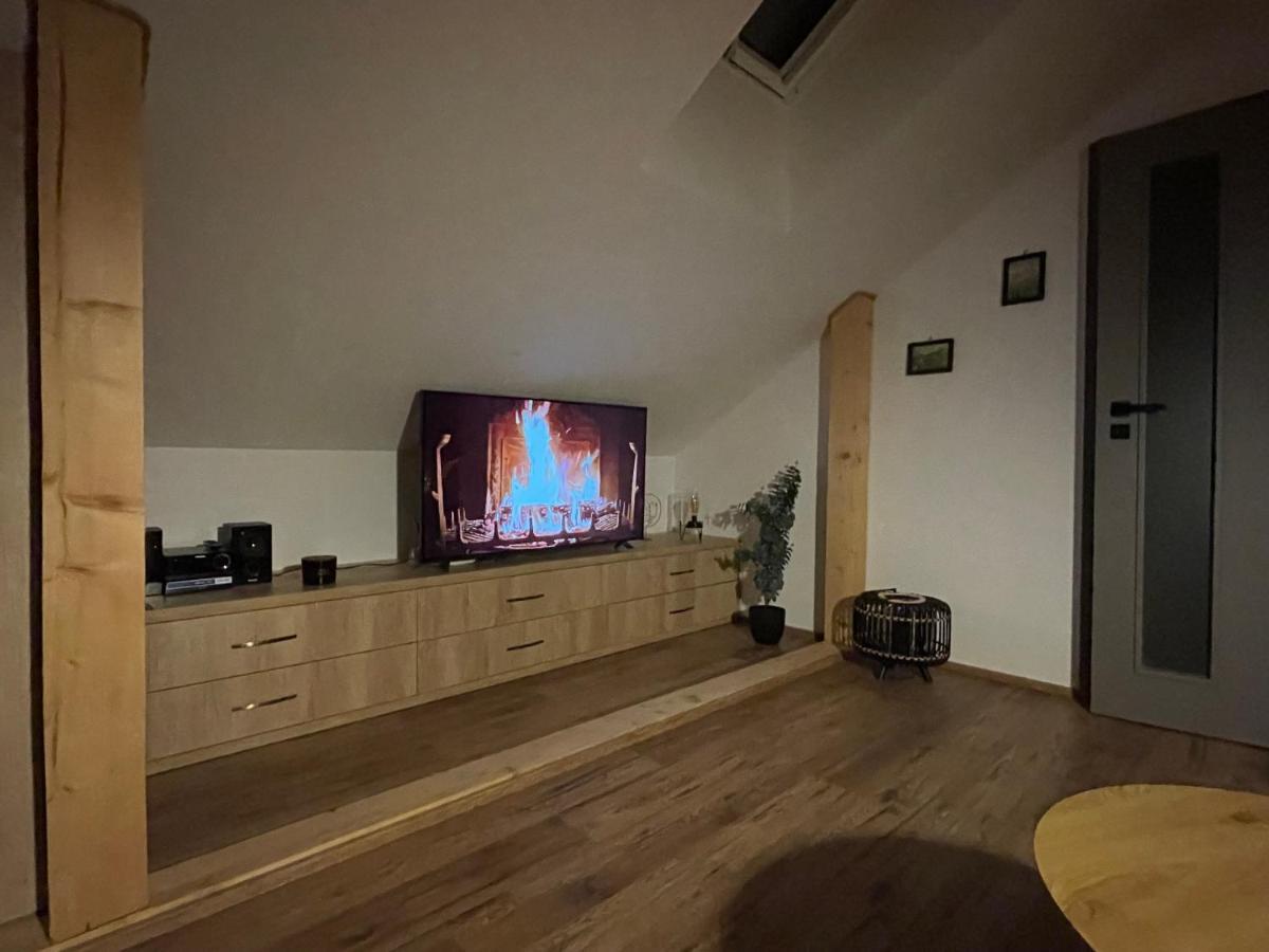 U Plechoveho Janosika Lägenhet Terchová Exteriör bild